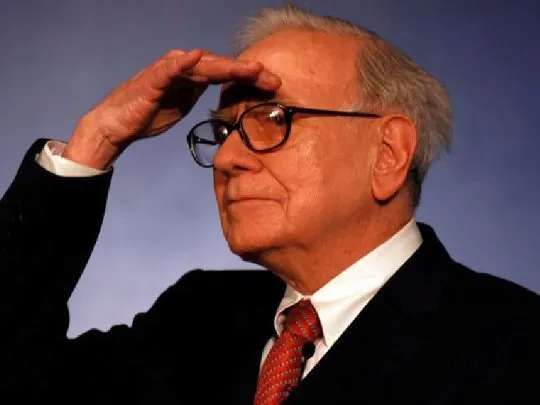 Warren Buffett y otros dos gurúes hicieron cambios estratégicos en sus inversiones