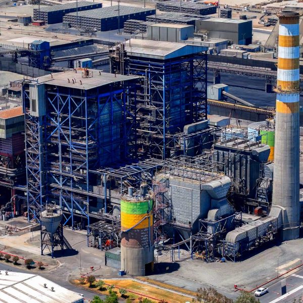 Desconexión de plantas de carbón: Un hito energético en Chile