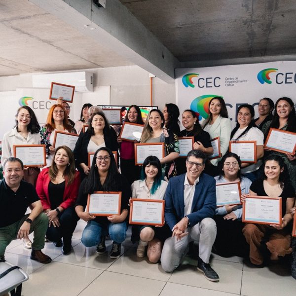 Emprendimiento Coronel 2025: Celebrando Graduación y Éxitos