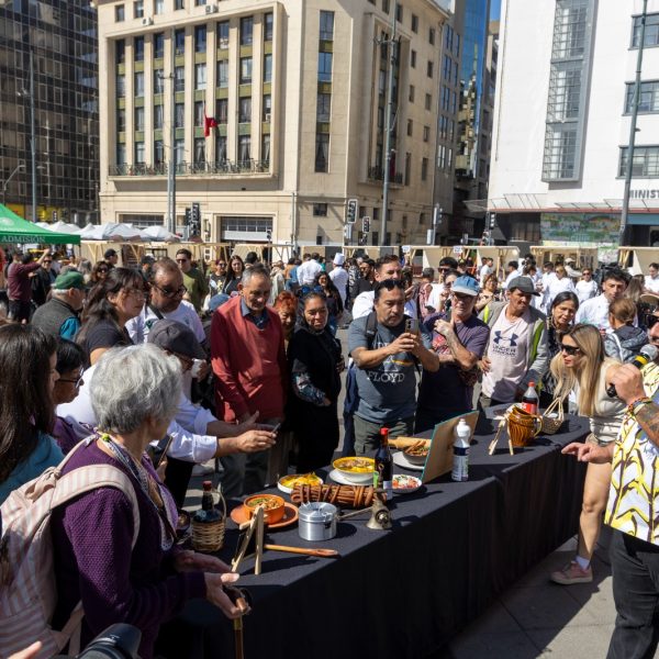 Gastronomía Chilena: Un Festival de Sabores y Tradiciones en Valparaíso
