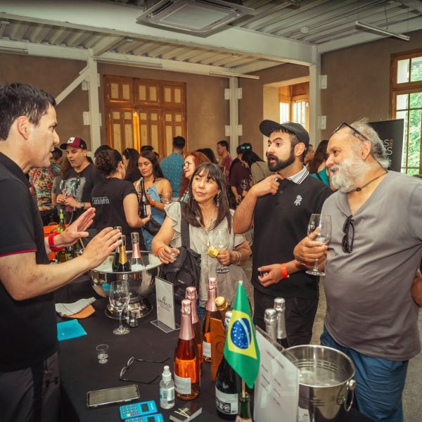 La Copa Rota: El Festival de Vino que No Te Puedes Perder