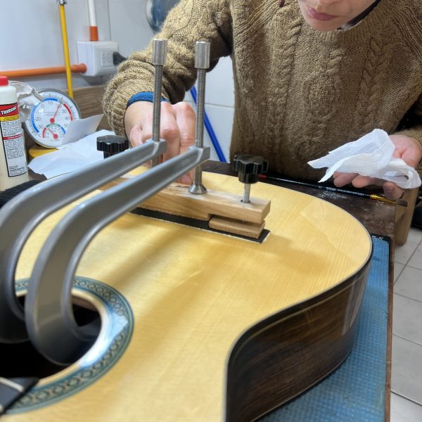 Guitarras artesanales Valparaíso: un legado musical para el futuro